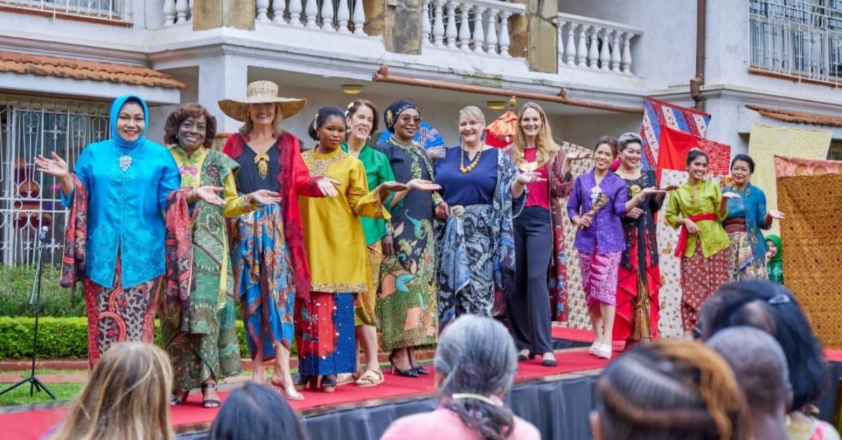 It offered a colorful array of traditional Indonesian fashion, dance, art, and cuisine, providing guests with a taste of Indonesia's diverse cultural heritage.